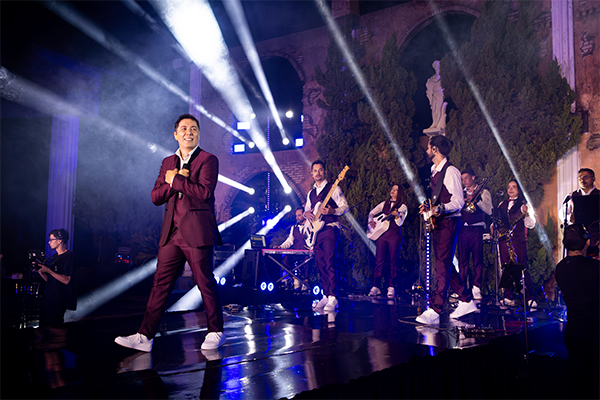 Show 3